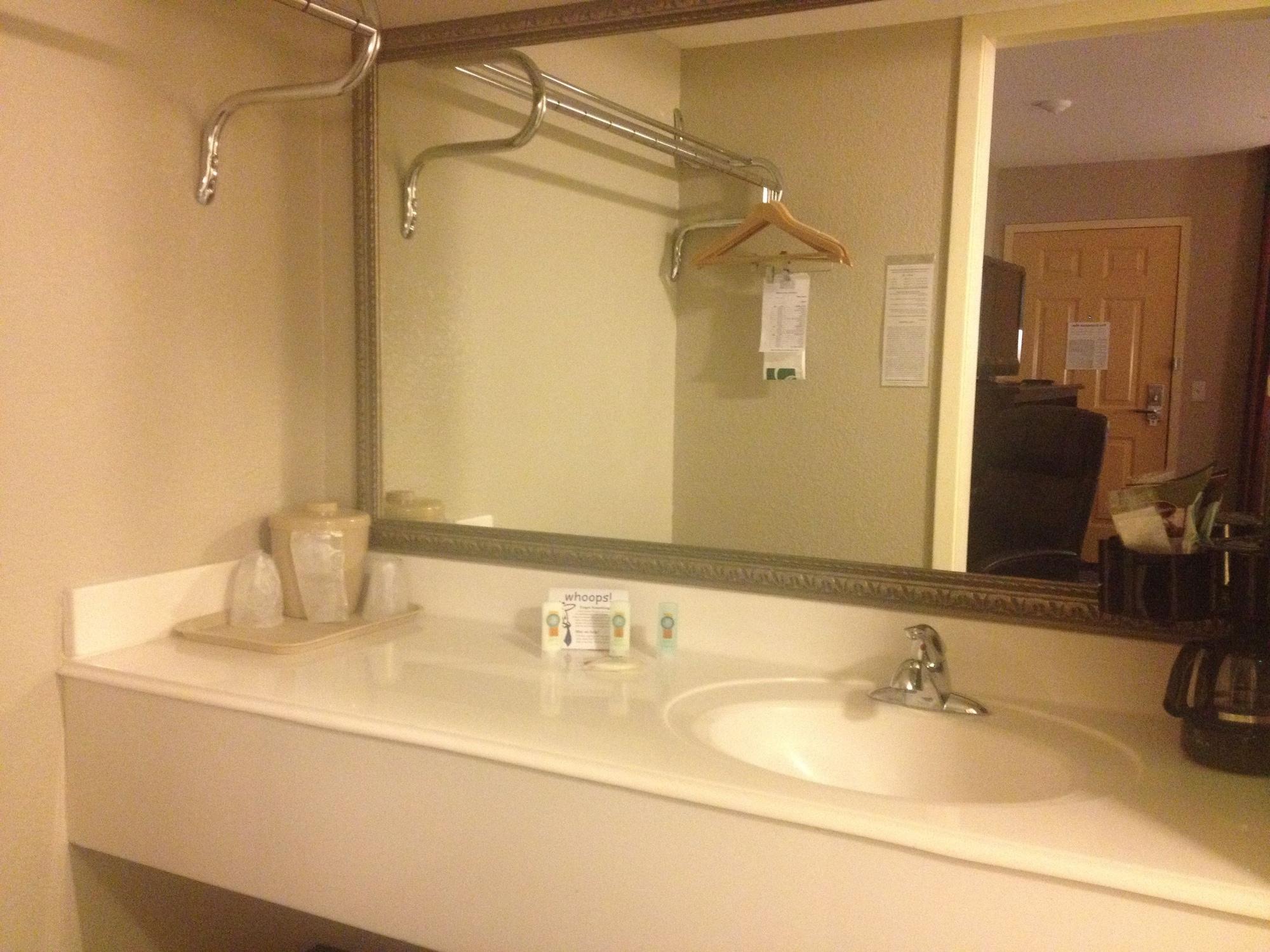 Quality Inn Duncan Hwy 81 Екстериор снимка